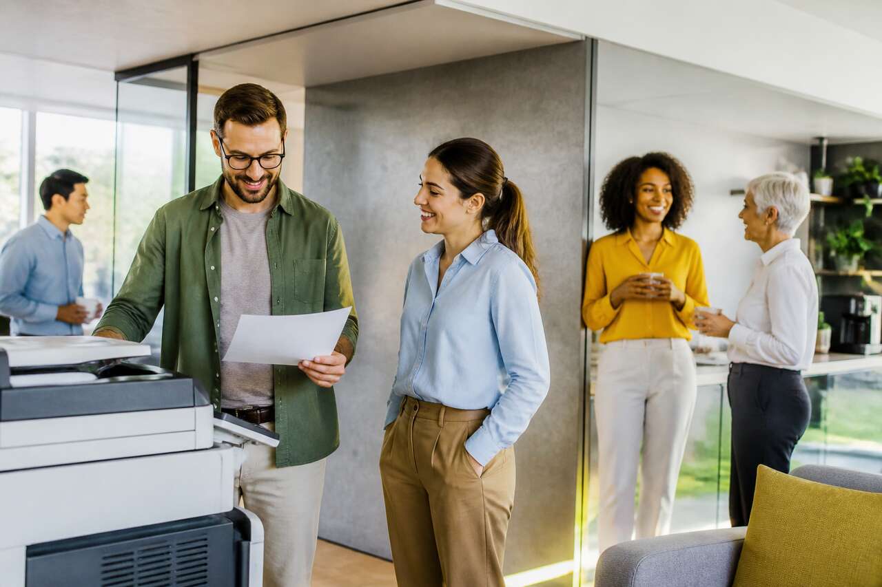 Pistes pratiques: concevoir des espaces de rencontre utiles, sûrs et inclusifs Pistes pratiques: concevoir des espaces de rencontre utiles, sûrs et inclusifs